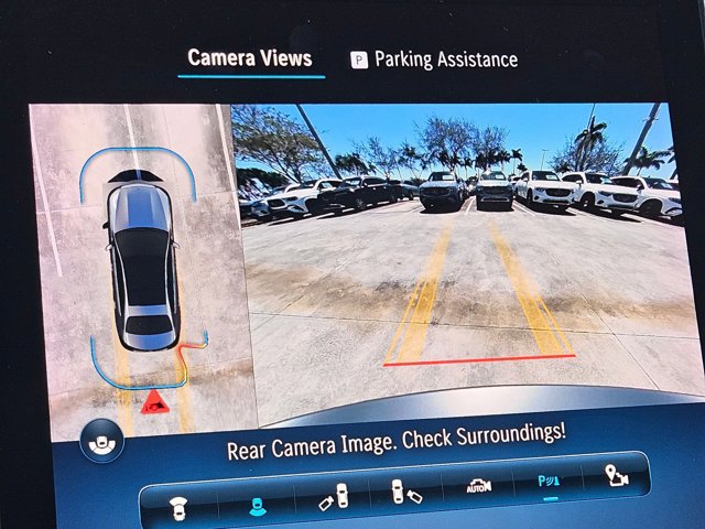 Used 2023 Mercedes-Benz C 300 4MATIC Sedan image 14