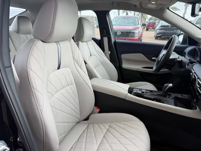 New 2026 Nissan Sentra SL w/ Floor Mat Package FWD image 23