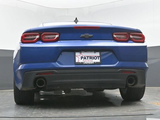 Used 2021 Chevrolet Camaro LT w/ Technology Package RWD image 37