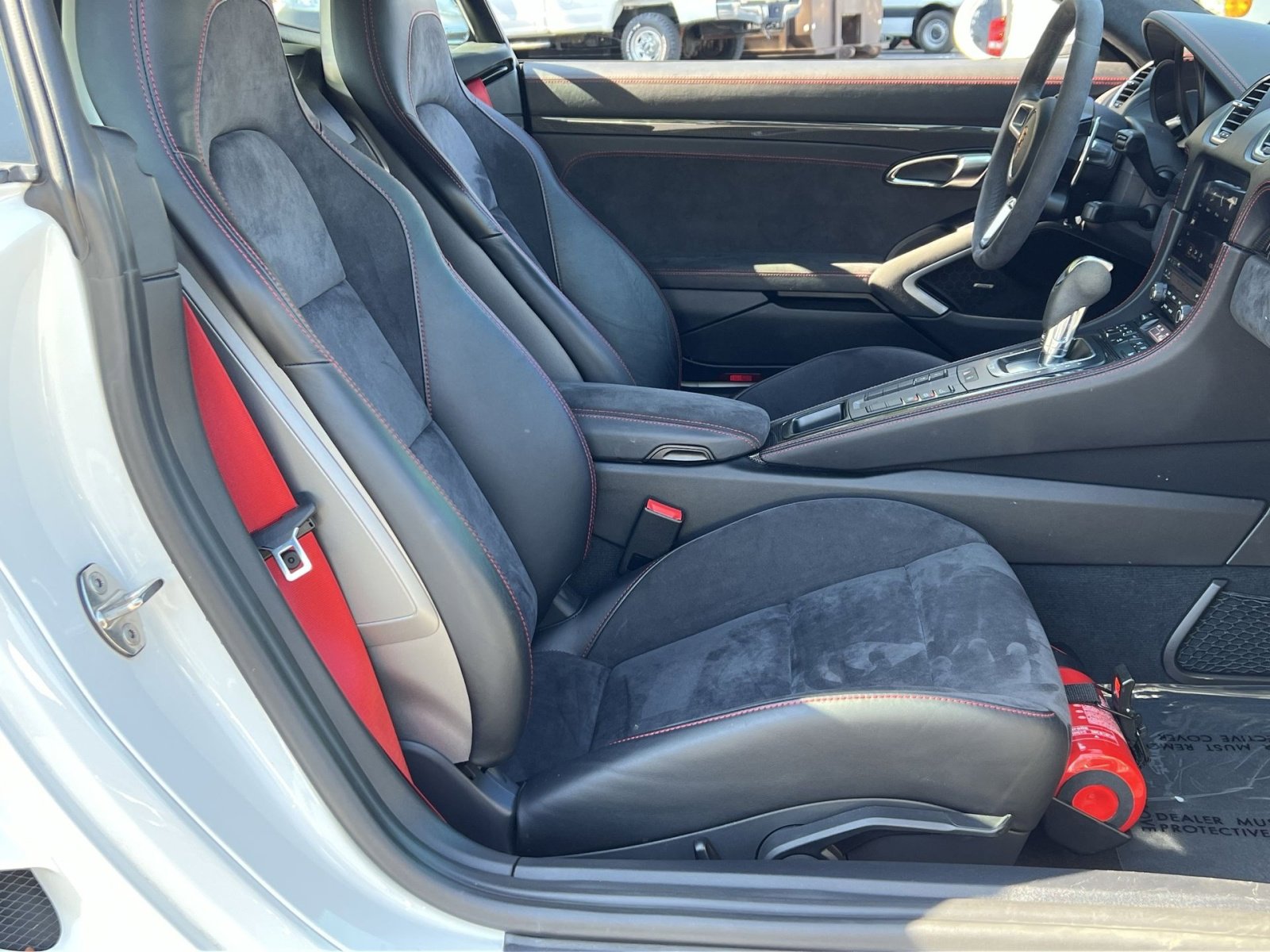 Used 2018 Porsche 718 Cayman S RWD image 24