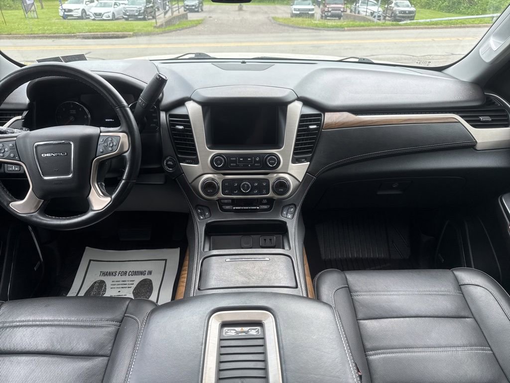 Used 2020 GMC Yukon Denali w/ Denali Ultimate Package AWD/4WD image 12