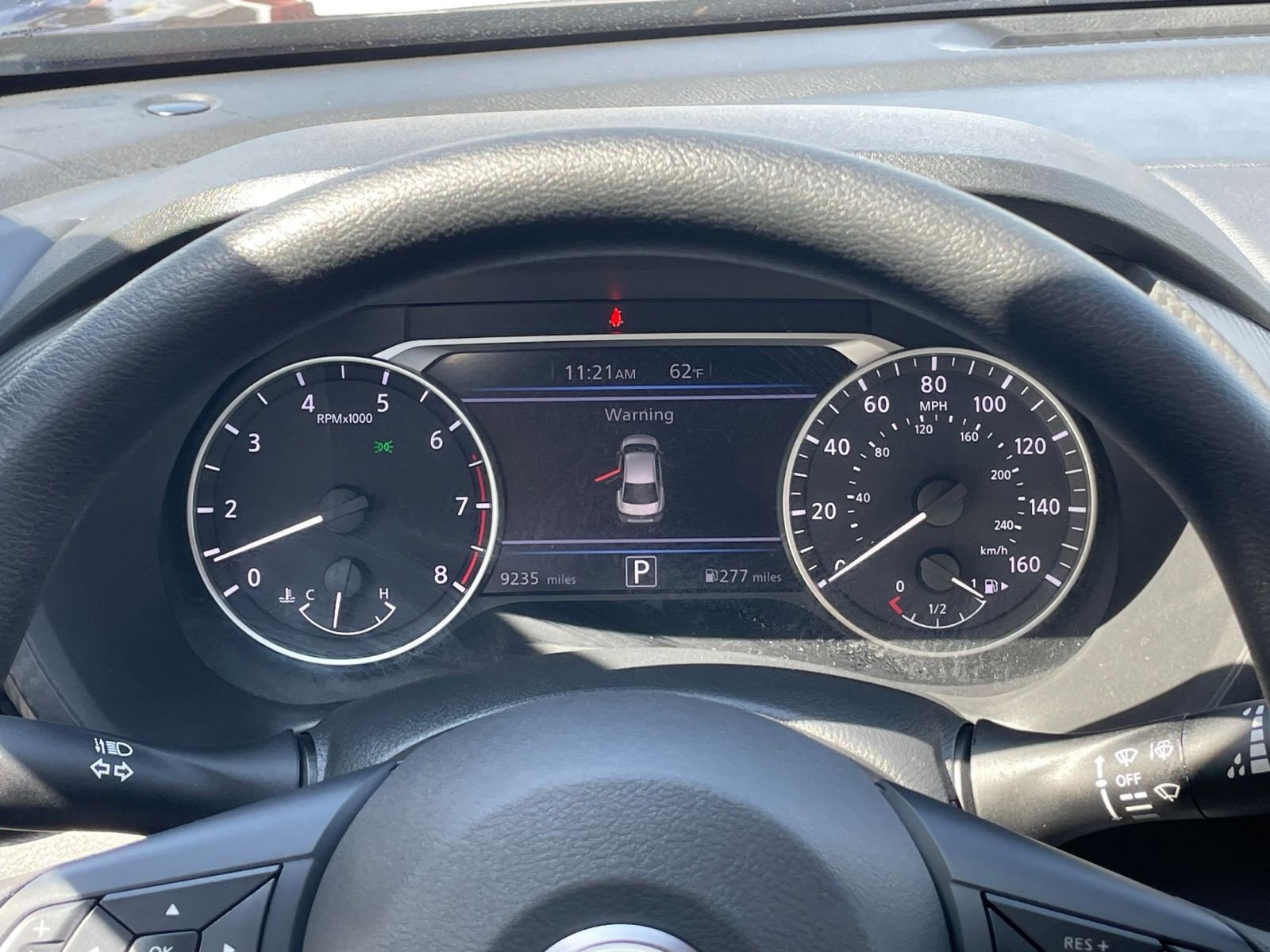 Used 2025 Nissan Sentra SV image 38