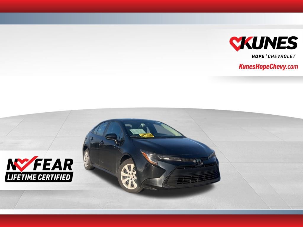 Used 2025 Toyota Corolla LE