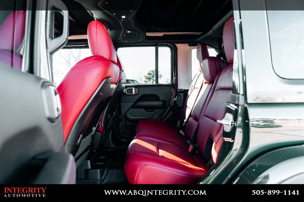Used 2024 Jeep Wrangler Unlimited Rubicon 392 image 38