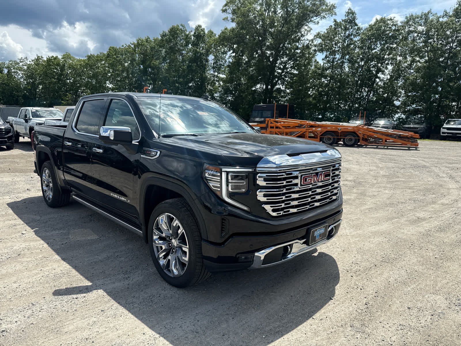 New 2026 GMC Sierra 1500 Denali w/ Denali Reserve Package AWD/4WD image 7