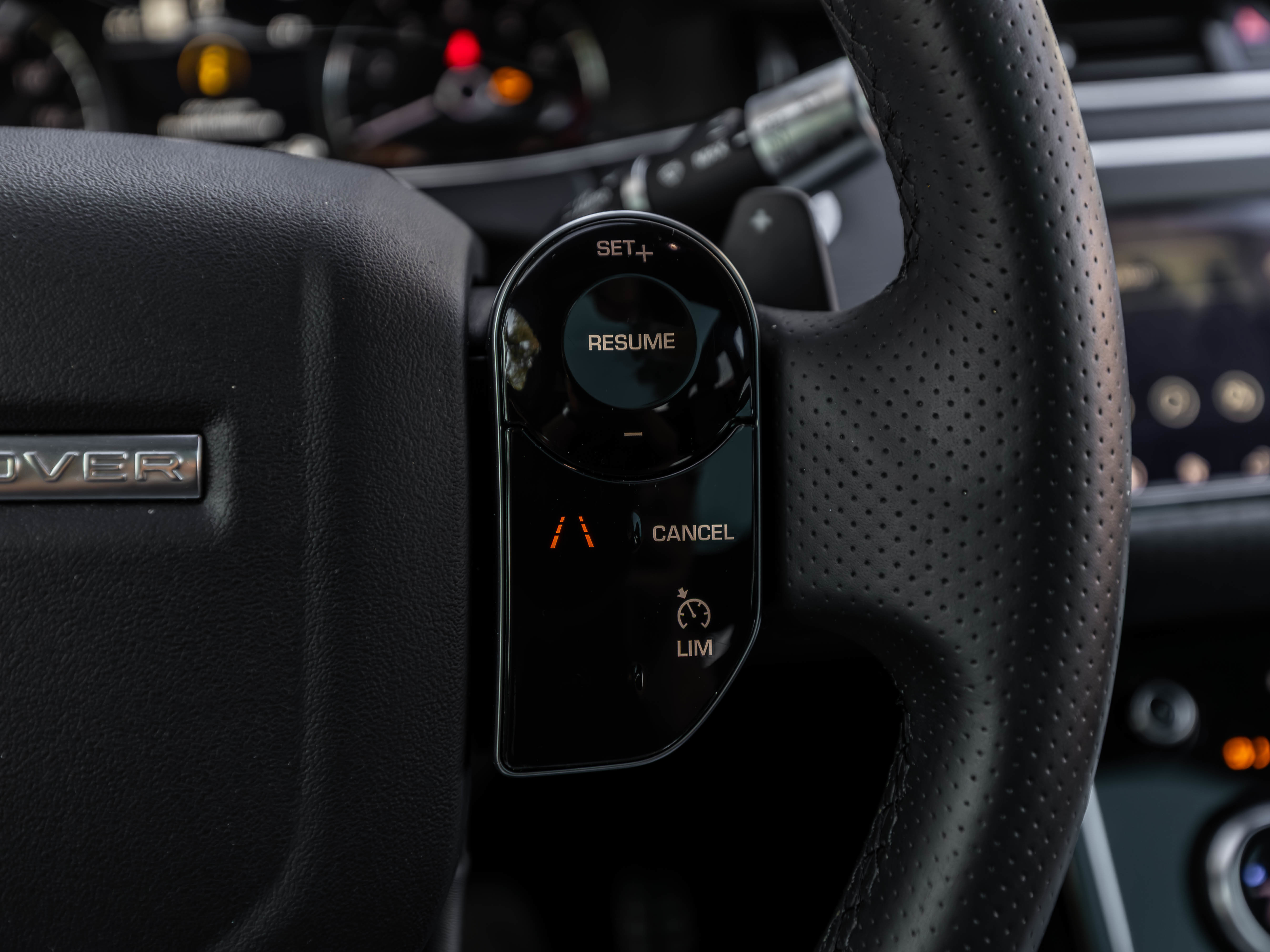 Used 2020 Land Rover Range Rover Evoque R-Dynamic S AWD/4WD image 54