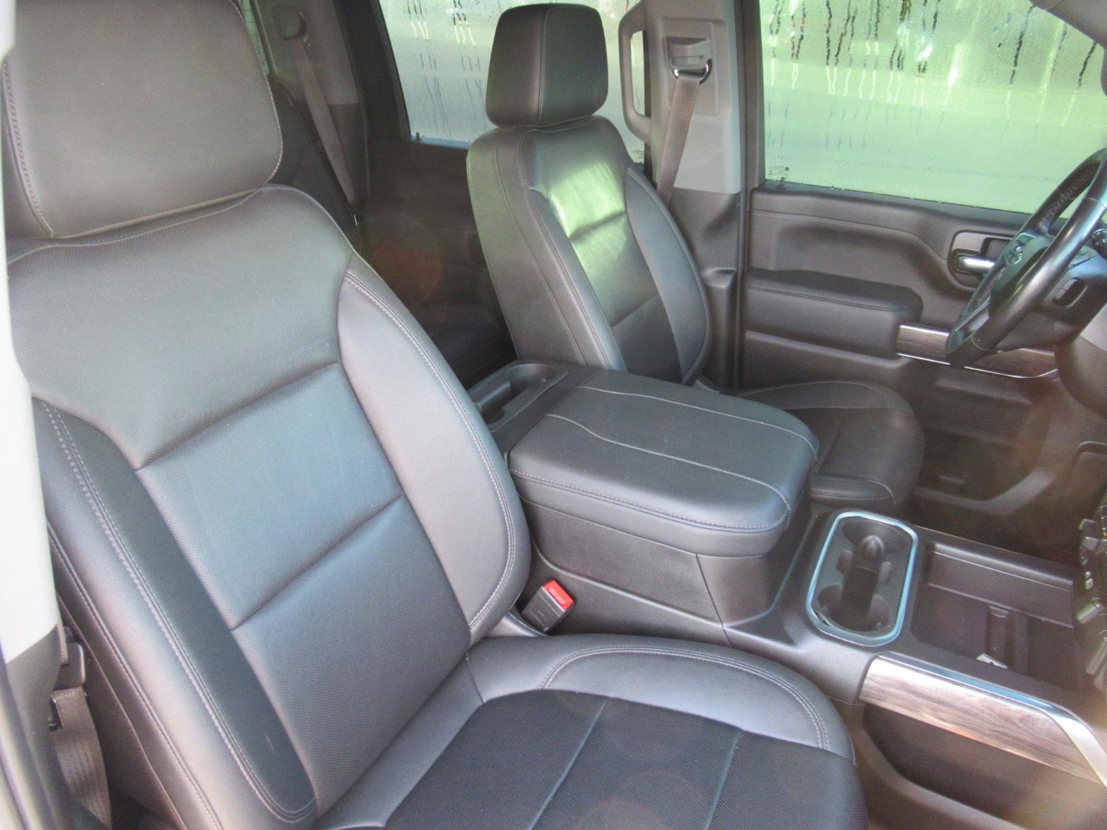 Used 2023 Chevrolet Silverado 2500 LTZ w/ LTZ Plus Package AWD/4WD image 10