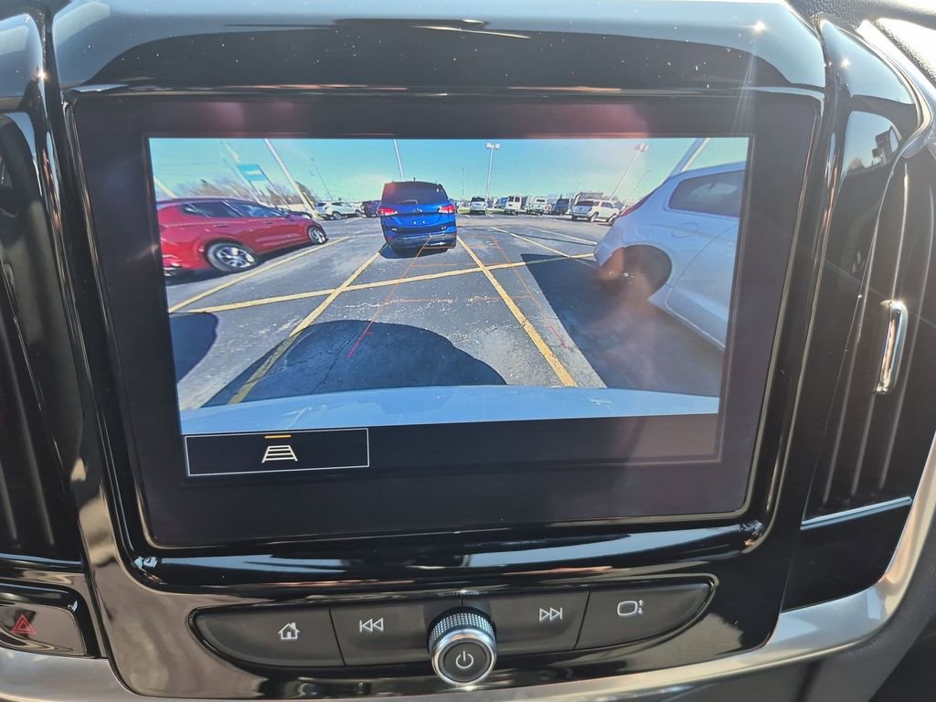 Certified 2023 Chevrolet Traverse LT FWD image 18