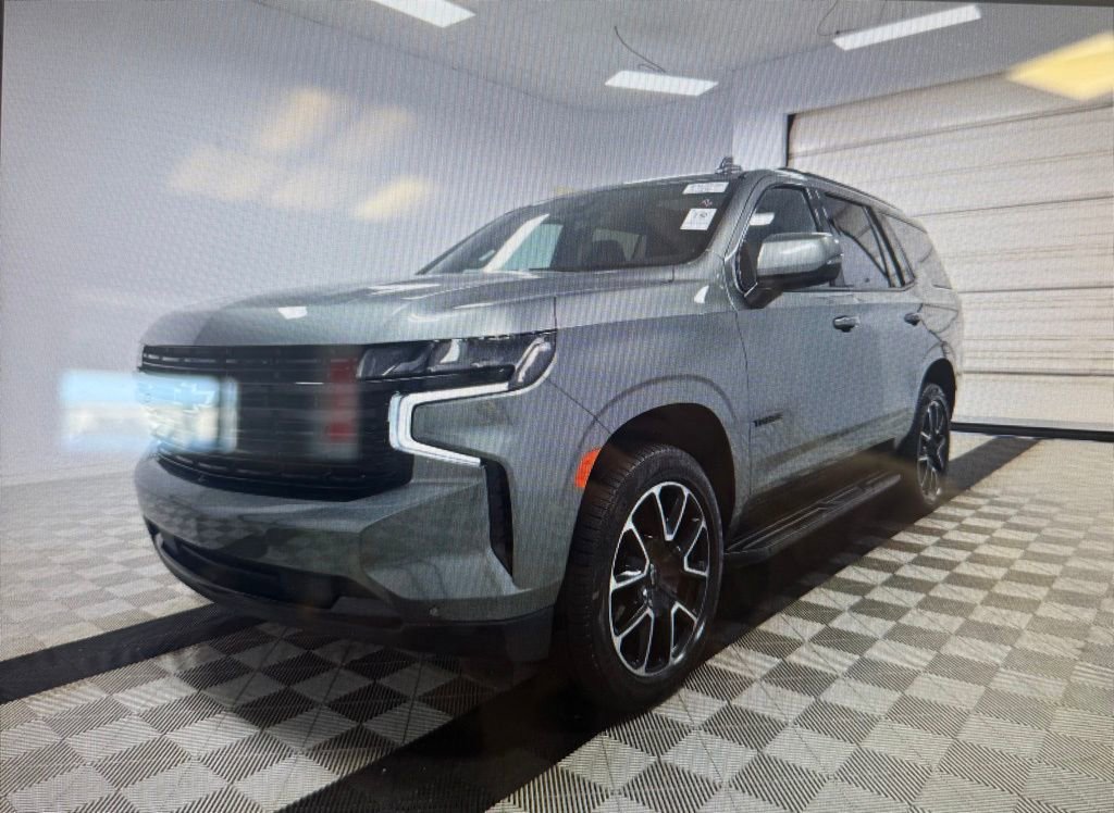 Used 2023 Chevrolet Tahoe RST w/ Luxury Package AWD/4WD image 1
