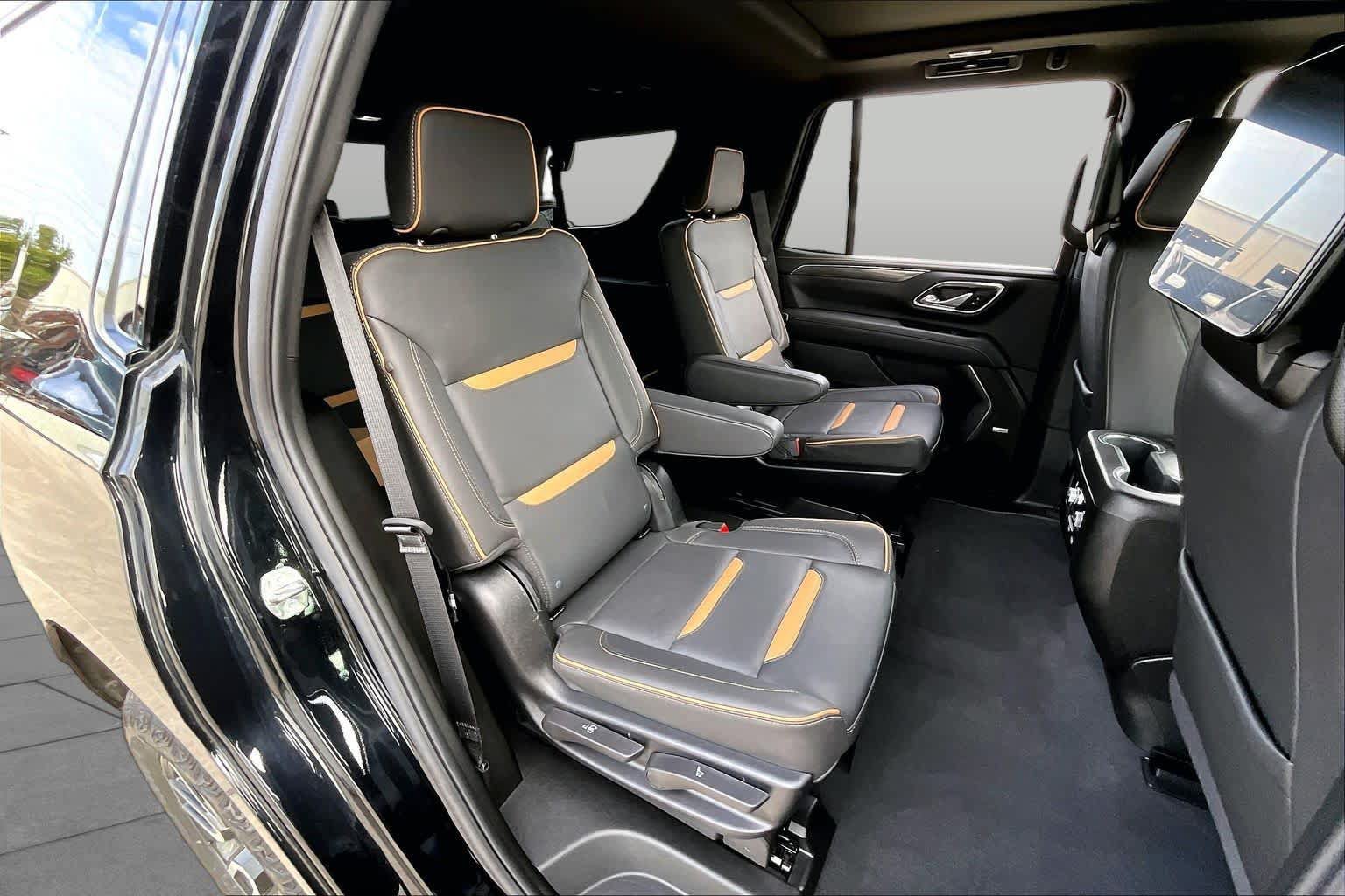 Used 2024 GMC Yukon AT4 AWD/4WD image 20