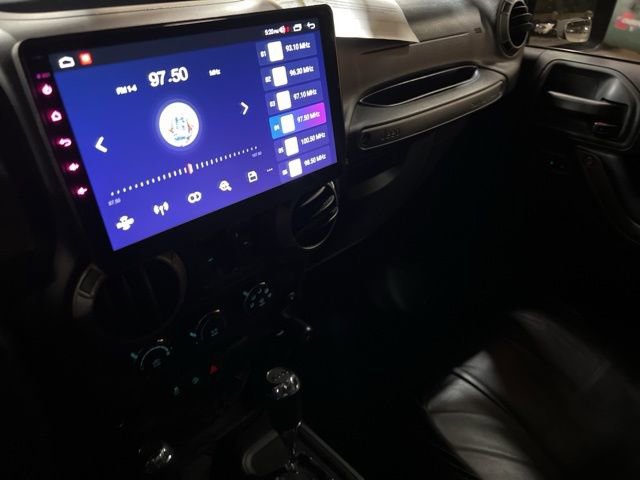 Used 2017 Jeep Wrangler Unlimited Sport w/ Quick Order Package 24S image 33