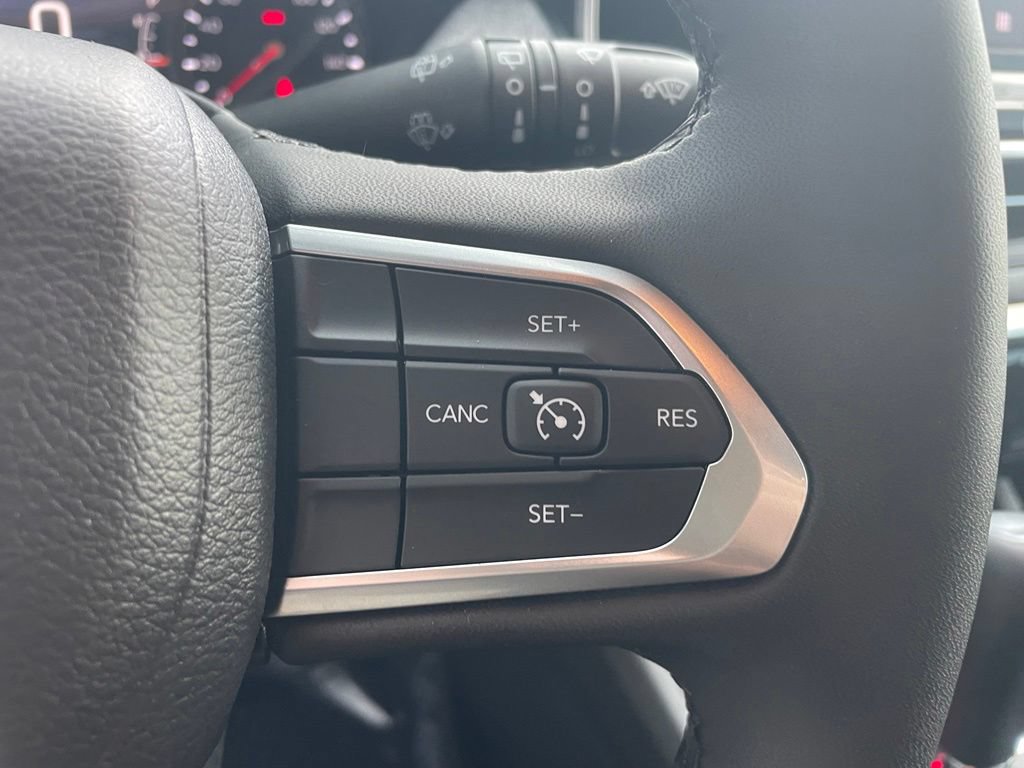Used 2026 Jeep Compass Latitude AWD/4WD image 29