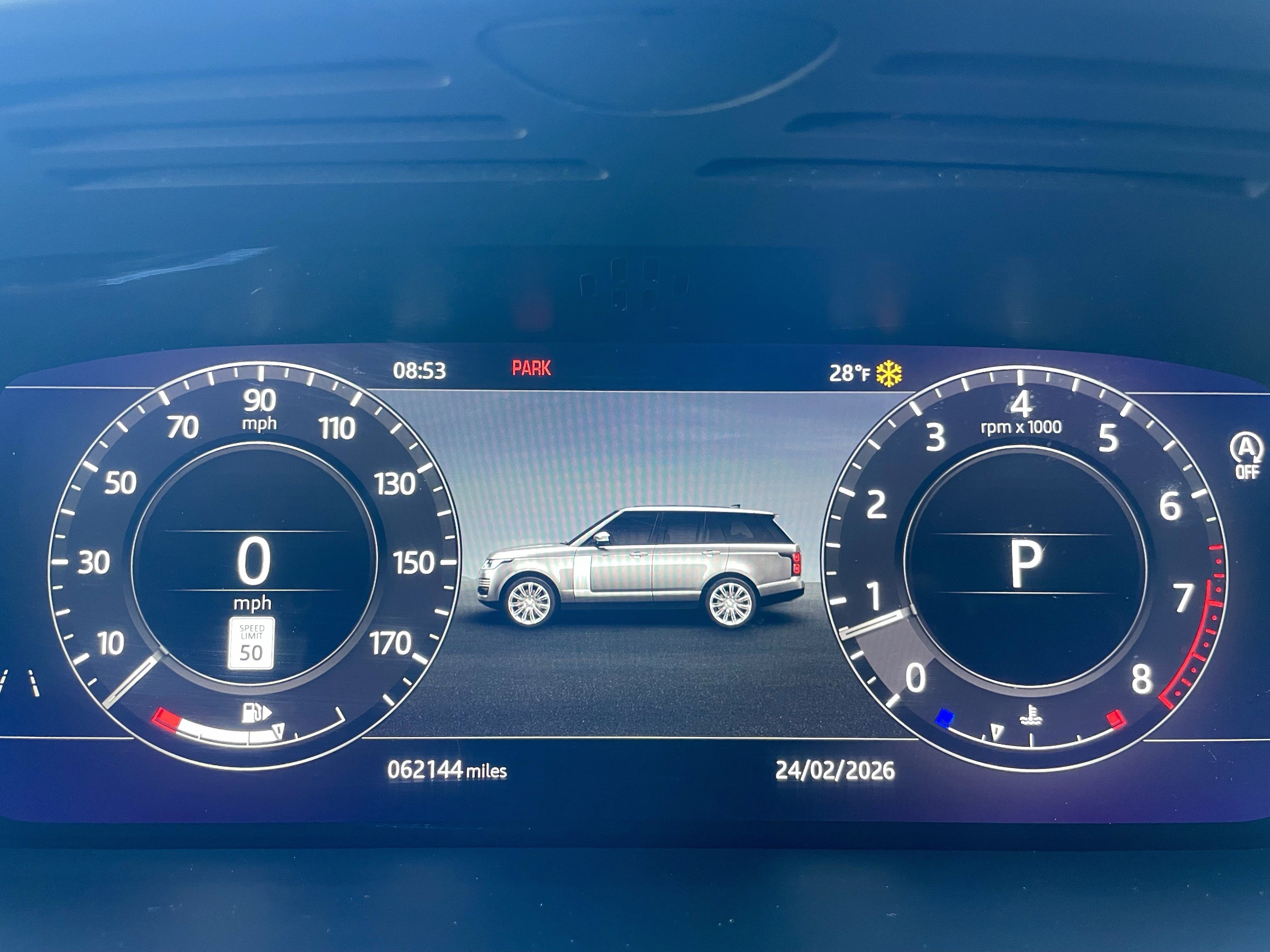 Used 2020 Land Rover Range Rover Long Wheelbase HSE image 24