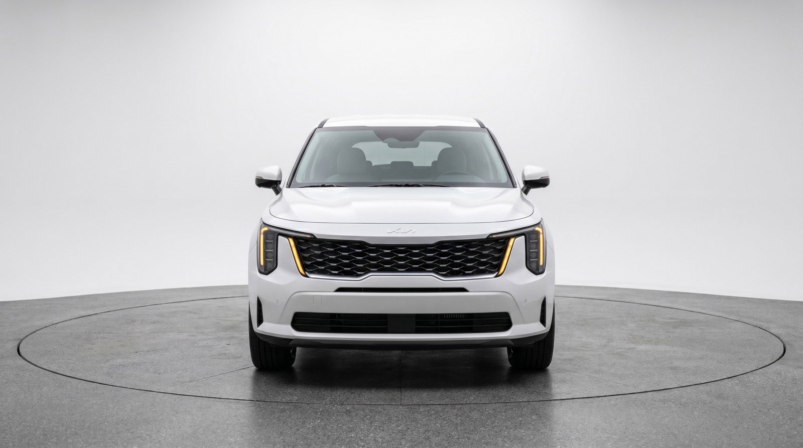 Used 2024 Kia Sorento S image 2