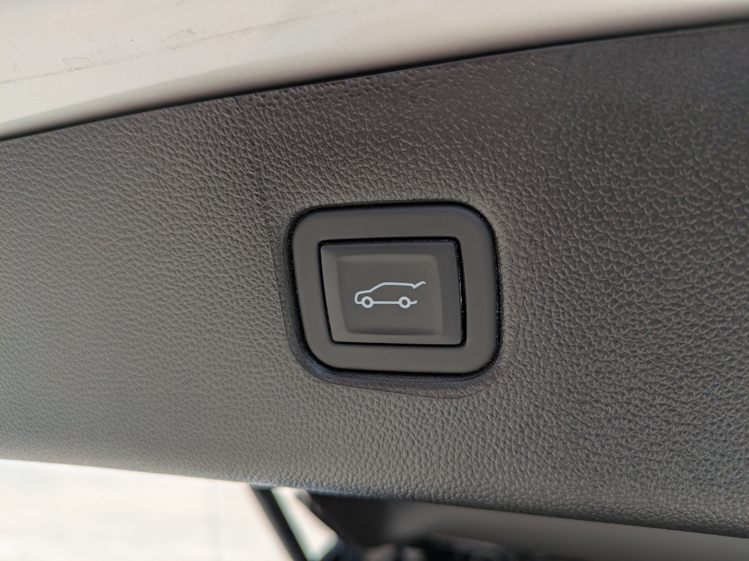 Used 2024 Chevrolet Blazer RS w/ Driver Confidence II Package FWD image 12
