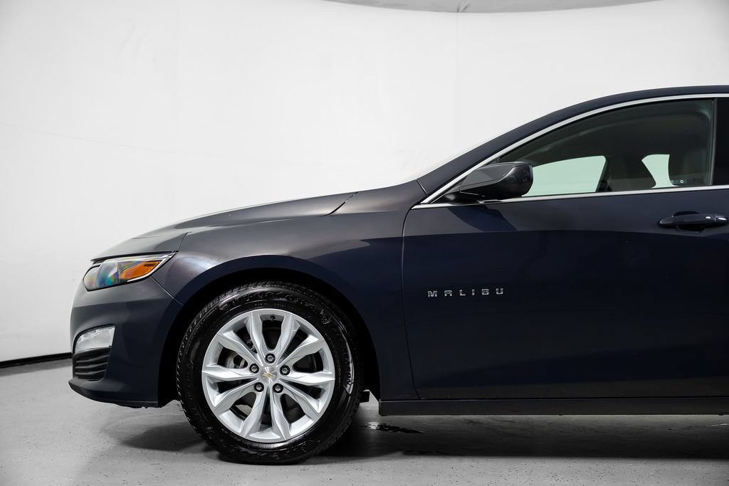 Used 2025 Chevrolet Malibu LT FWD image 14