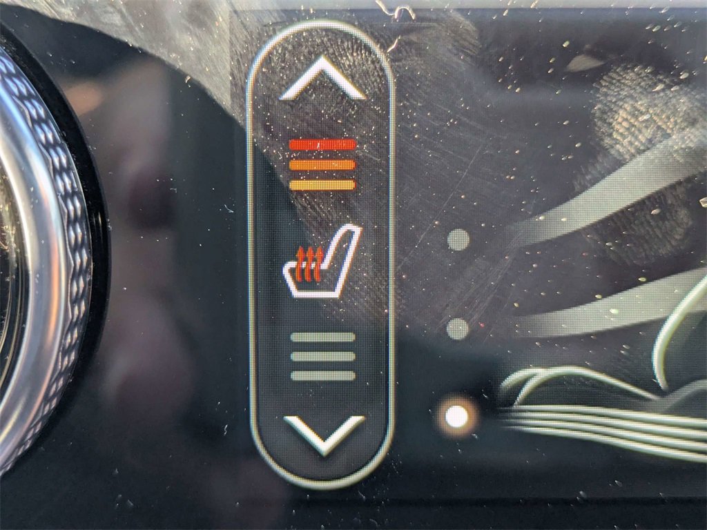 Used 2025 Genesis GV70 3.5T Sport image 25