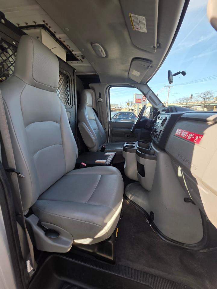 Used 2012 Ford E-350 and Econoline 350 Super Duty RWD image 10