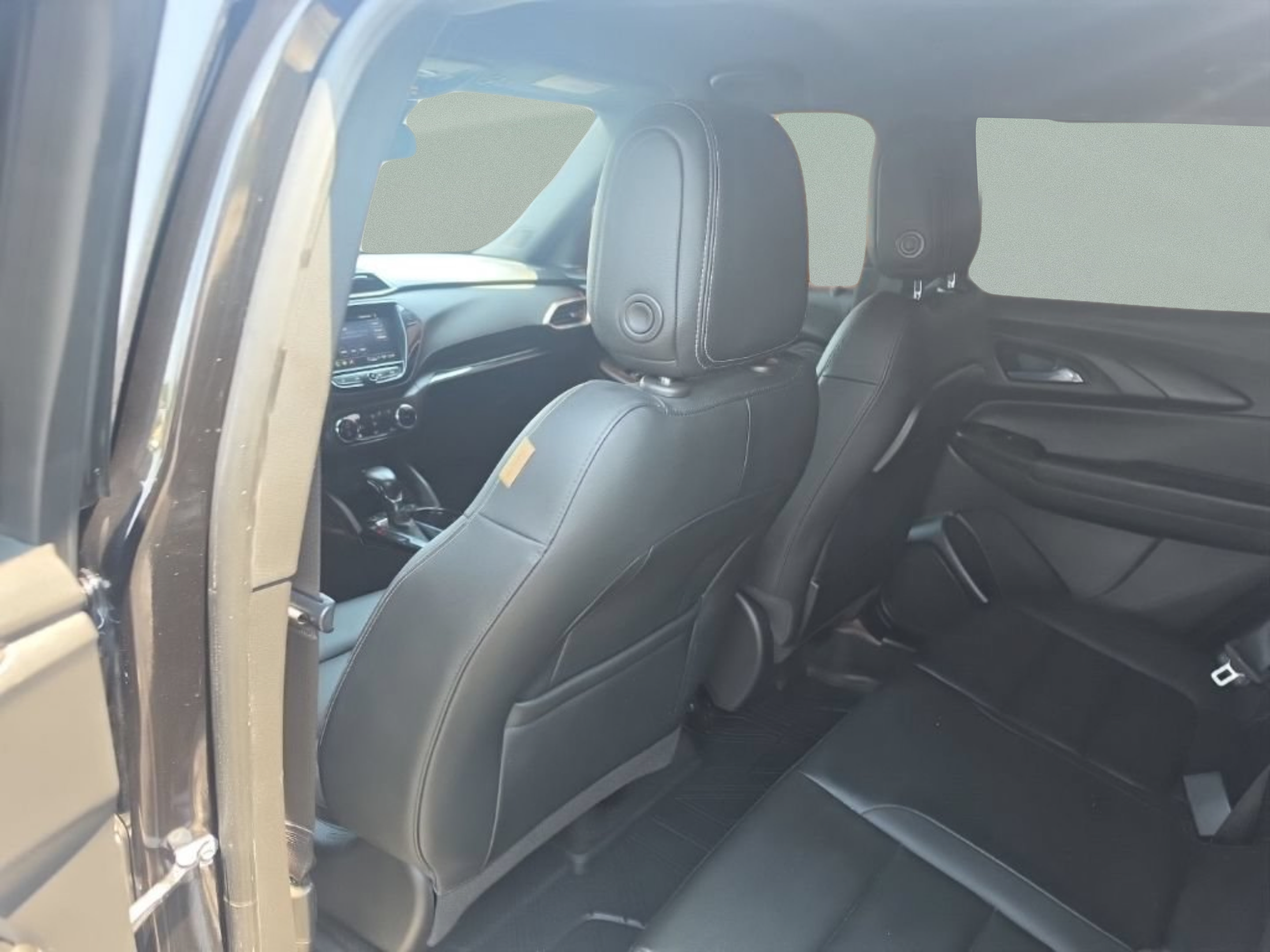 Used 2021 Chevrolet TrailBlazer ACTIV w/ Technology Package FWD image 23