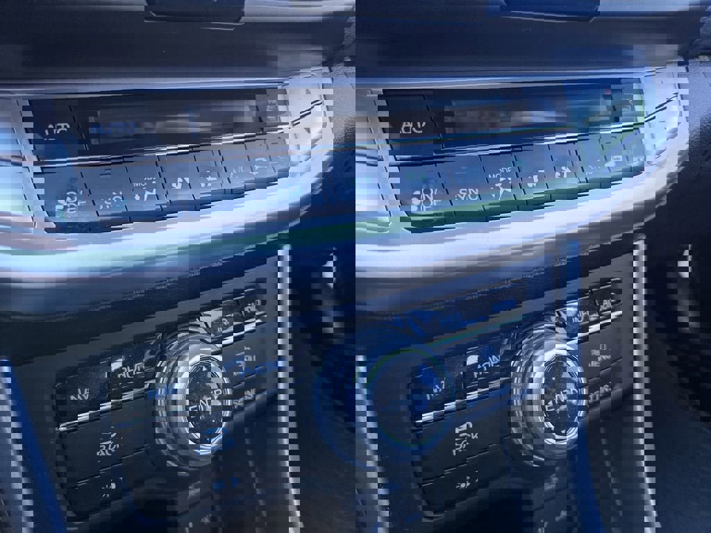 Used 2014 Honda Accord Touring image 11