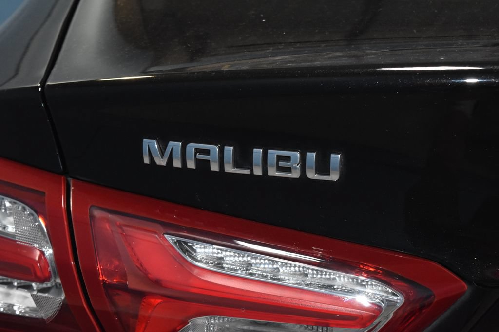 Used 2020 Chevrolet Malibu LT FWD image 25