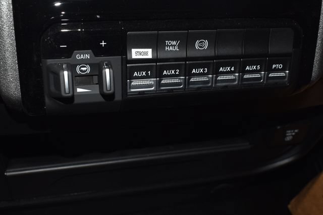 New 2026 RAM 3500 Tradesman AWD/4WD image 17