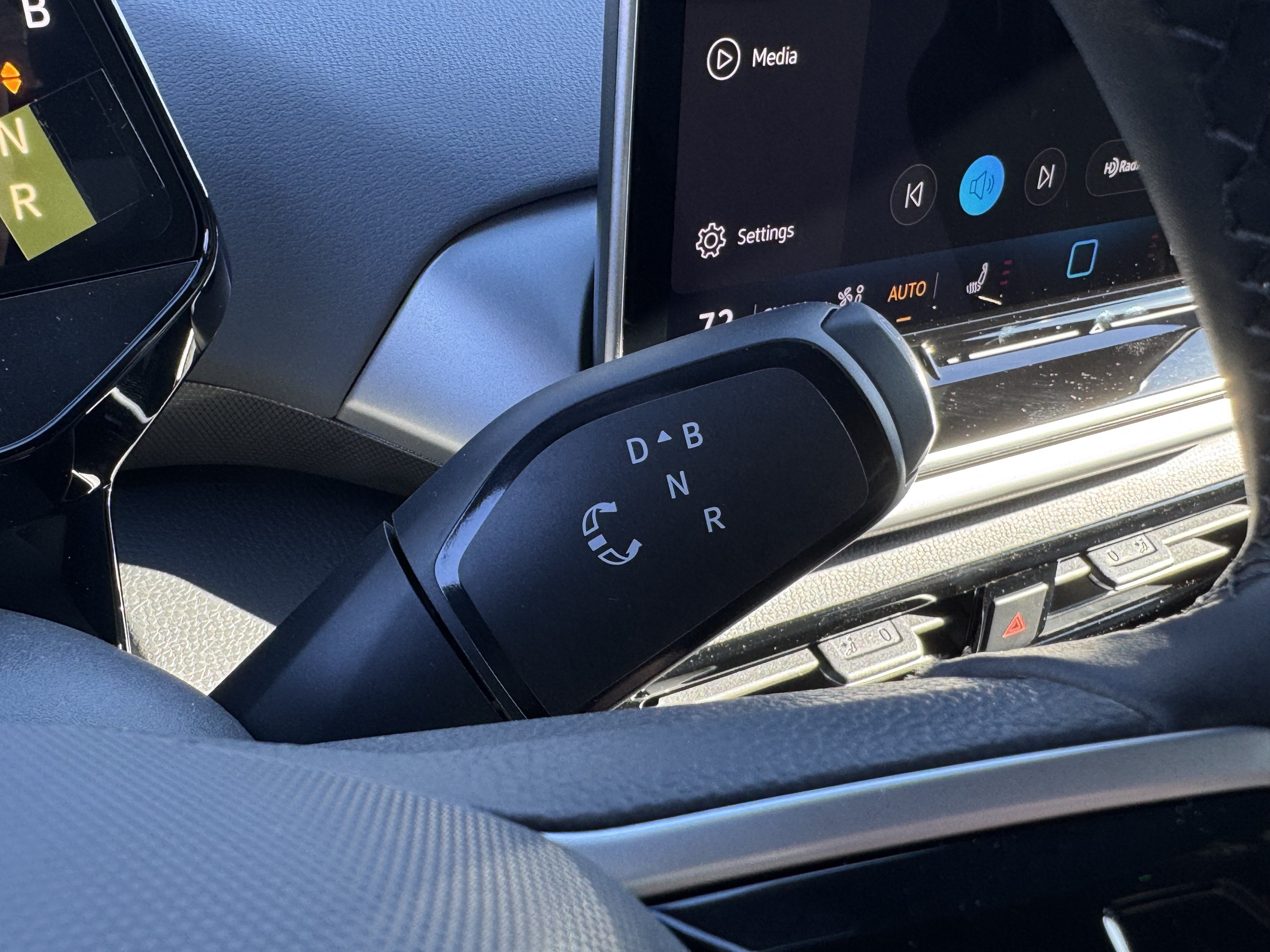 New 2026 Volkswagen ID.4 Pro RWD image 21