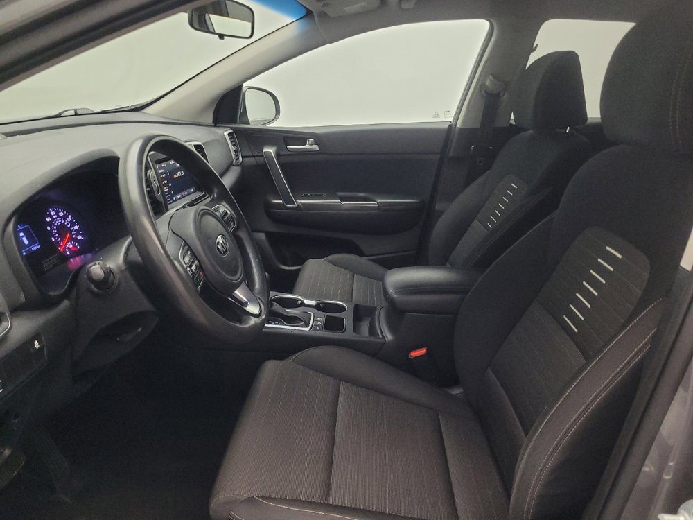 Used 2018 Kia Sportage LX w/ LX Popular Package AWD/4WD image 17