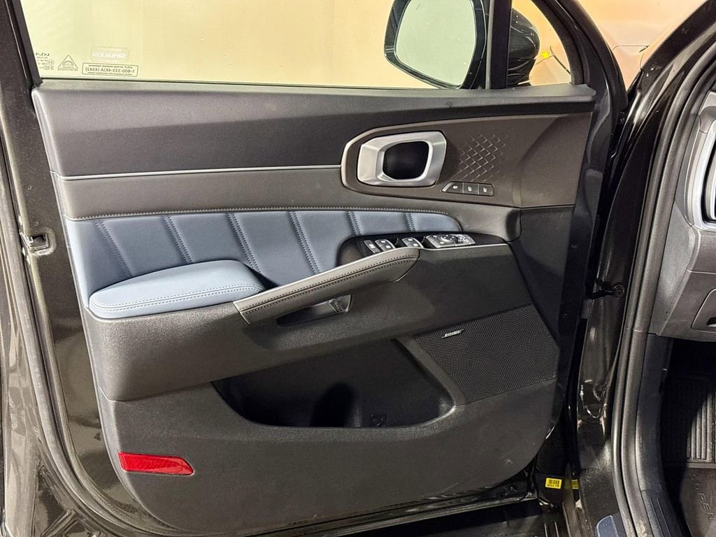New 2025 Kia Sorento SX Prestige image 11