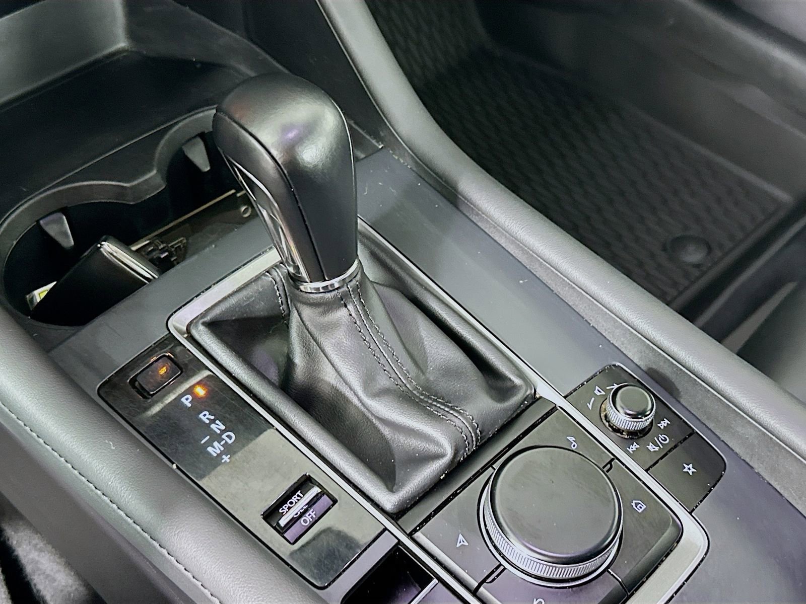 Certified 2021 MAZDA MAZDA3 s AWD/4WD image 17