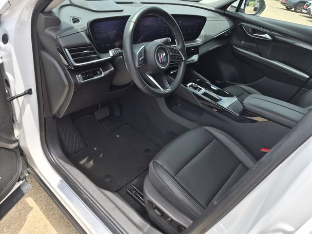 Used 2024 Buick Envision Preferred AWD/4WD image 19