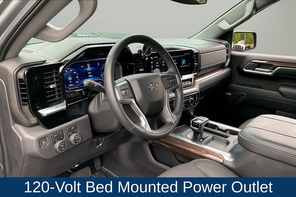 Used 2025 Chevrolet Silverado 1500 LT Trail Boss w/ Convenience Package II AWD/4WD image 22