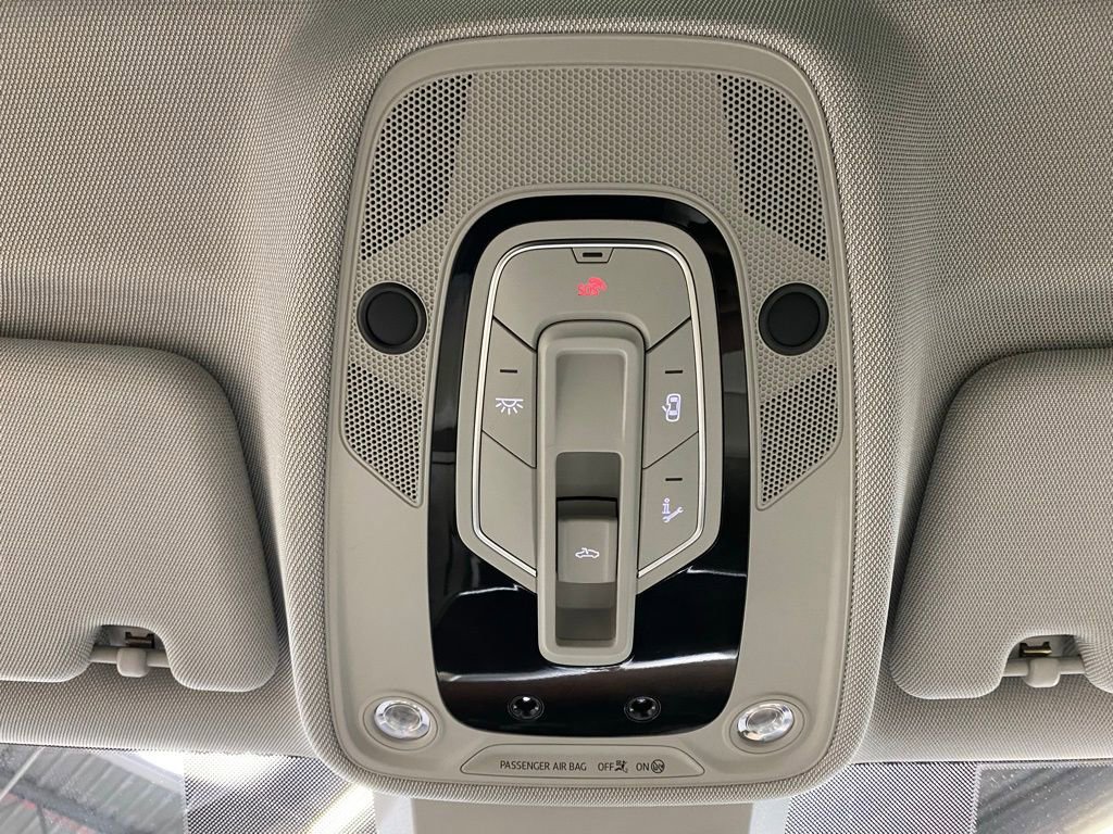 Used 2023 Audi A6 Premium Plus w/ Premium Plus Package image 38