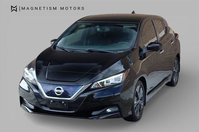 Used 2021 Nissan Leaf SV w/ SV Technology Package FWD image 4