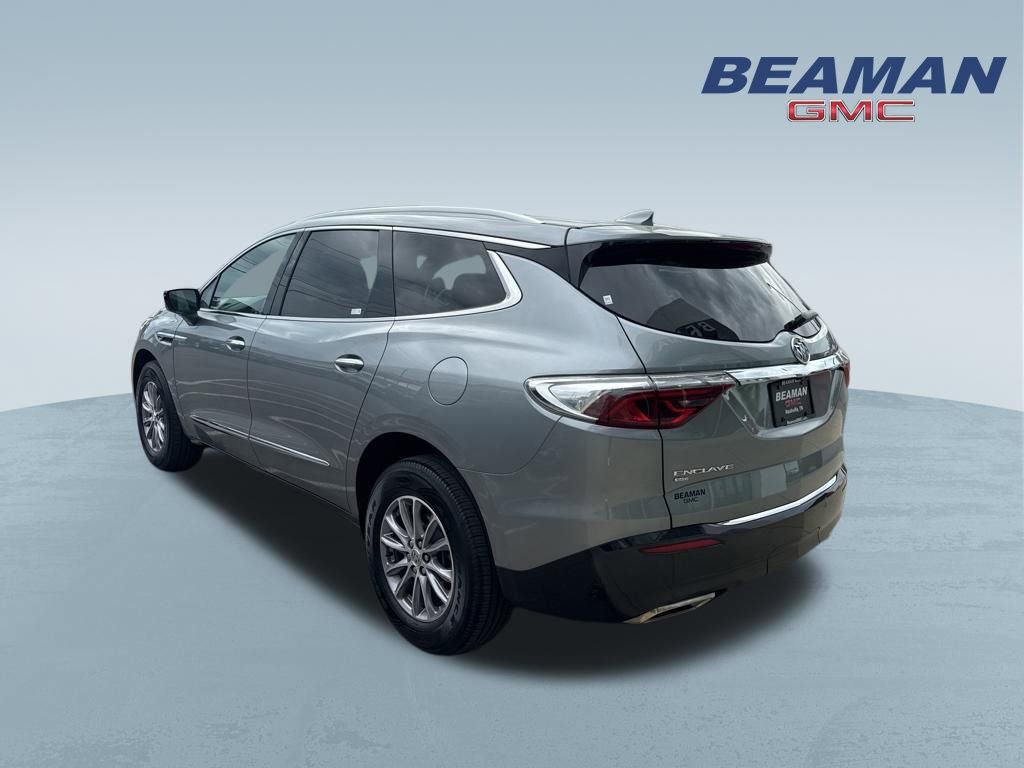 Used 2024 Buick Enclave Essence AWD/4WD image 5