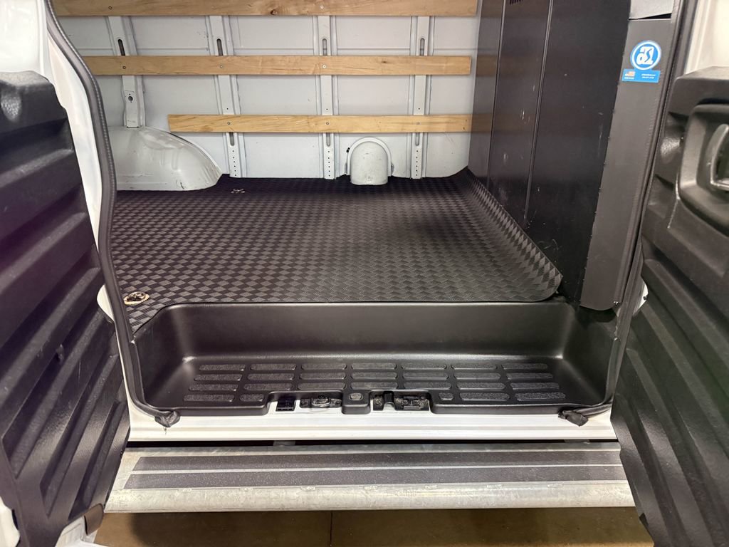 Used 2024 GMC Savana 2500 w/ Driver Convenience Package image 67