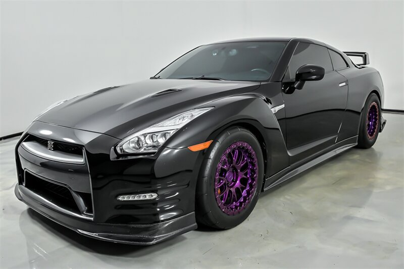 Used 2016 Nissan GT-R Black Edition AWD/4WD image 6