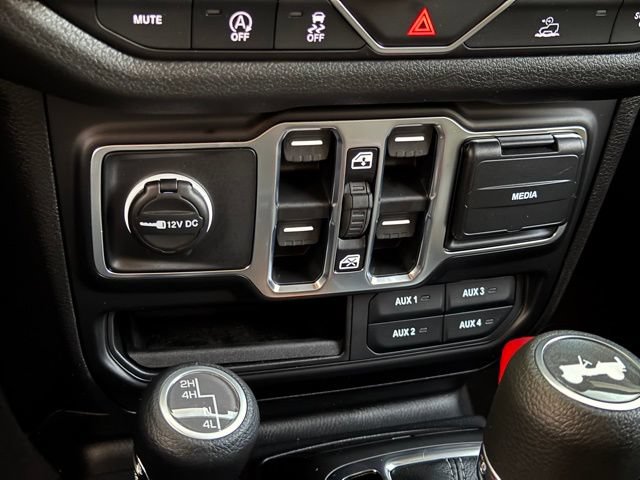 New 2026 Jeep Wrangler Unlimited Sport AWD/4WD image 23
