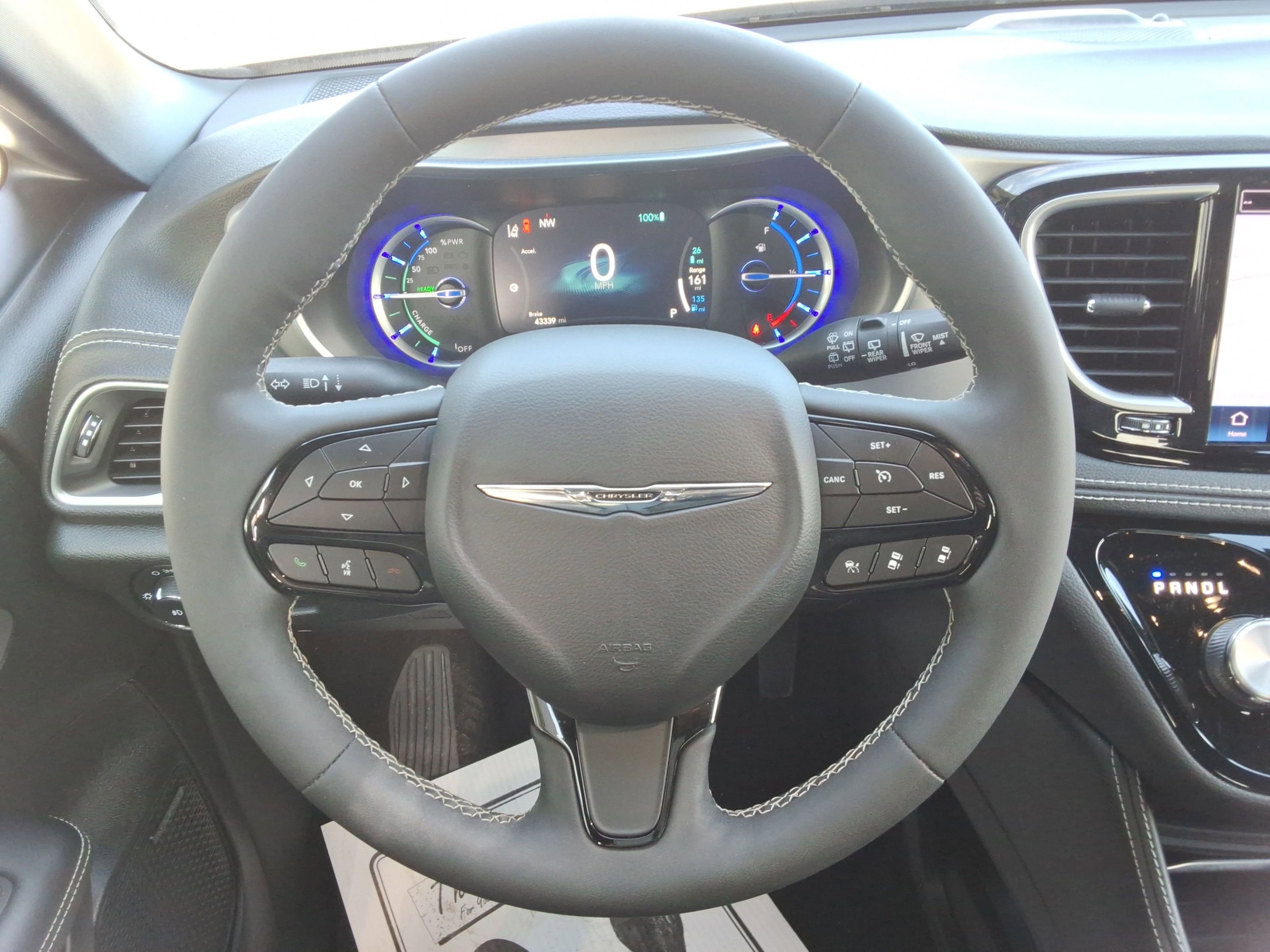 Used 2022 Chrysler Pacifica Limited w/ S Appearance Package image 11