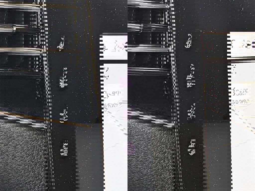 New 2024 Jeep Wagoneer 2WD w/ Convenience Group I image 24