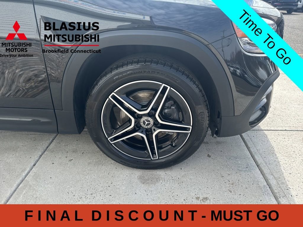 Used 2021 Mercedes-Benz GLB 250 4MATIC w/ AMG Line image 8