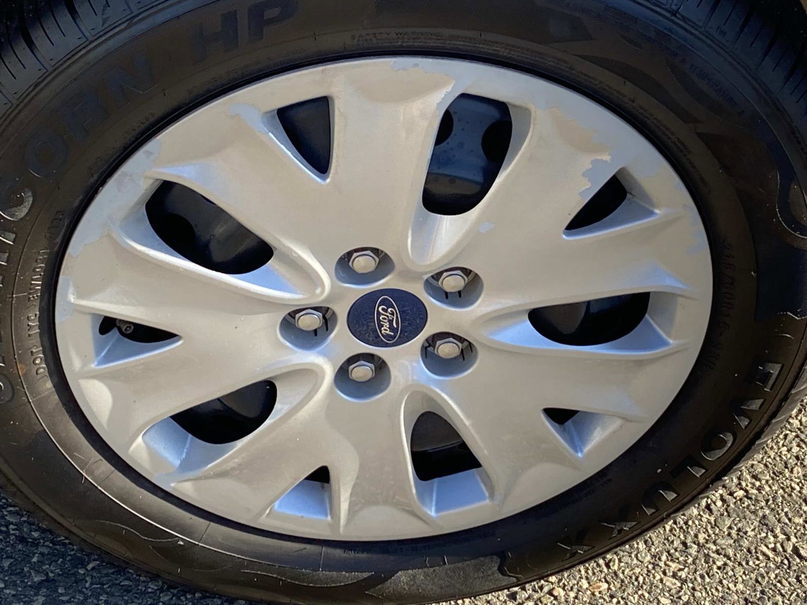 Used 2019 Ford Fusion S image 21