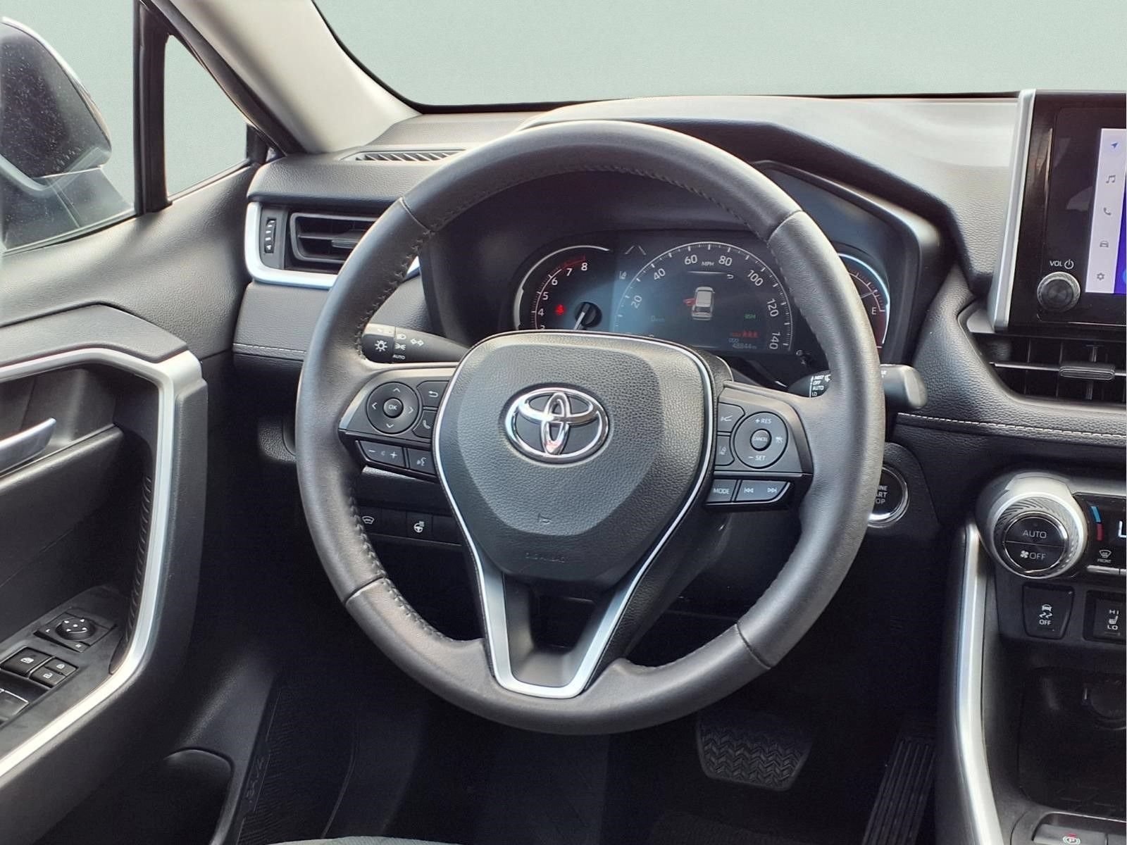 Used 2023 Toyota RAV4 XLE w/ XLE Grade Weather Package AWD/4WD image 14
