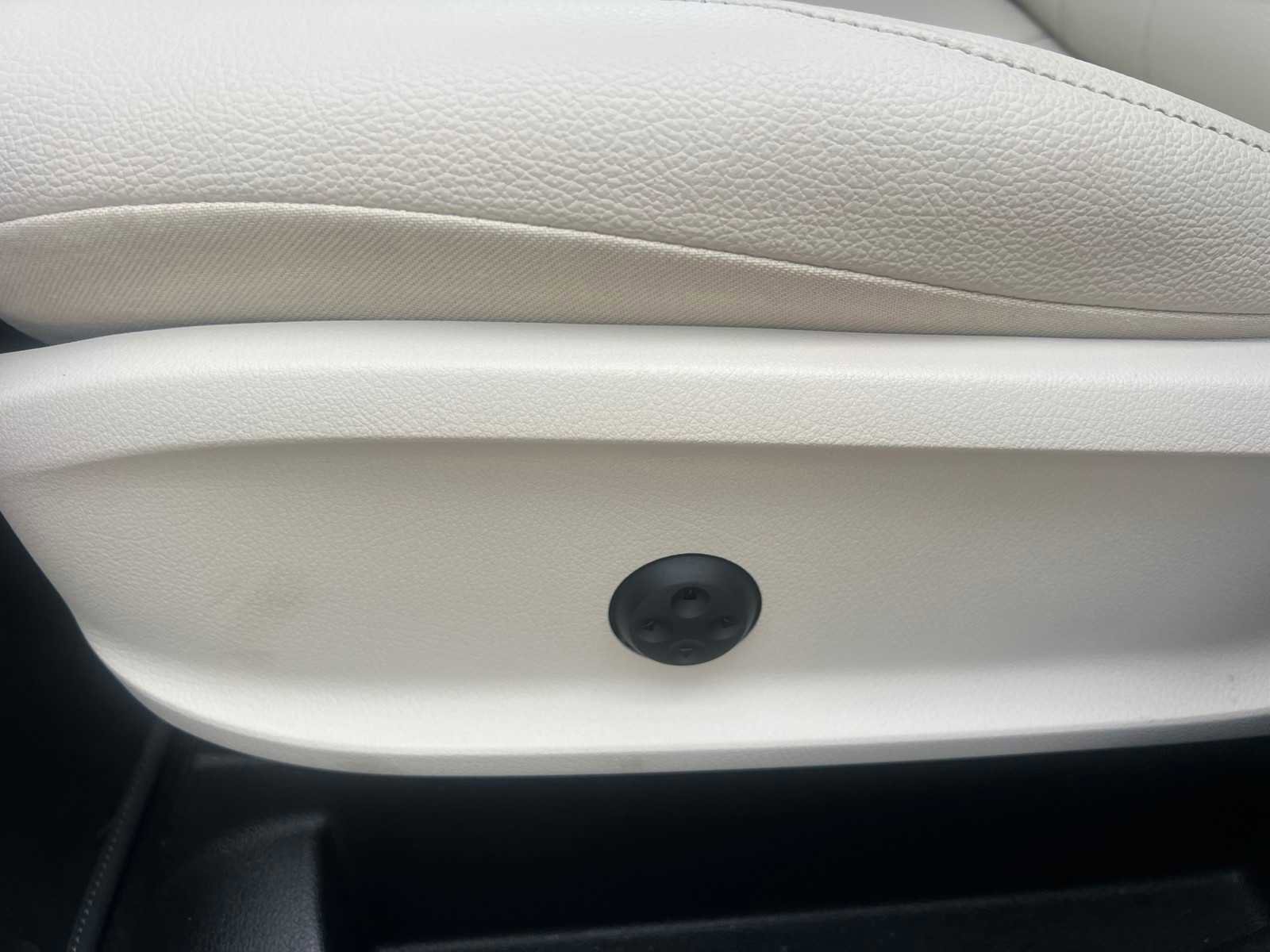 Used 2025 Mercedes-Benz GLA 250 image 27