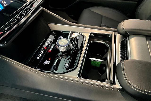 New 2024 Jeep Wagoneer Series II w/ Convenience Group I image 9