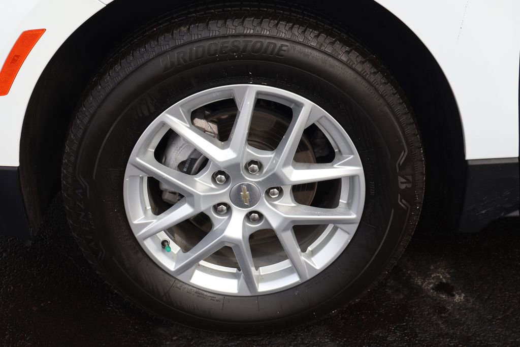 Certified 2024 Chevrolet Equinox LS w/ Driver Confidence II Package image 14