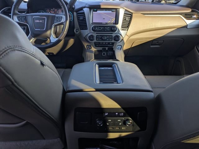 Used 2017 GMC Yukon SLT w/ Premium Edition image 29