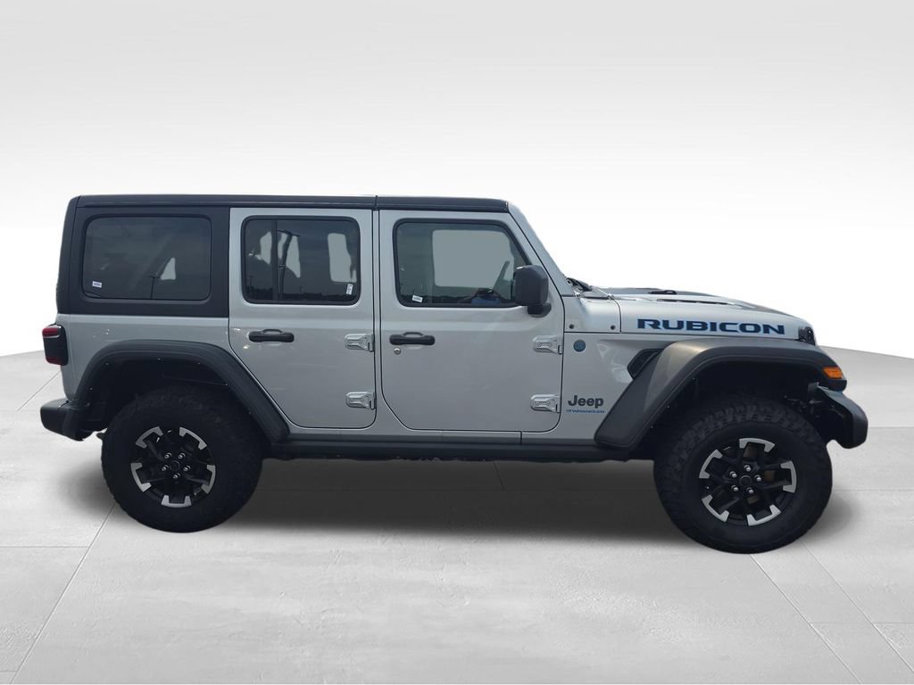 Used 2024 Jeep Wrangler Unlimited Rubicon 4xe AWD/4WD image 6