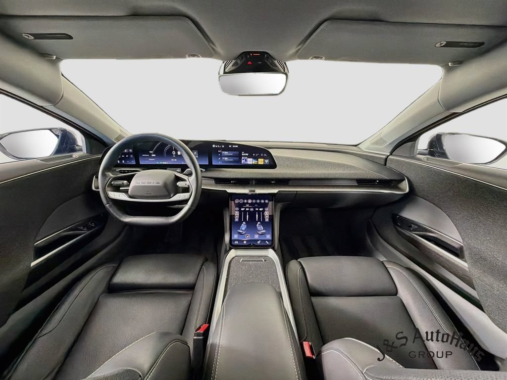 Used 2025 Lucid Air Touring AWD/4WD image 28
