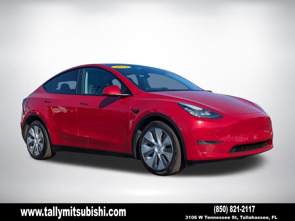 Used 2022 Tesla Model Y Long Range AWD/4WD image 1